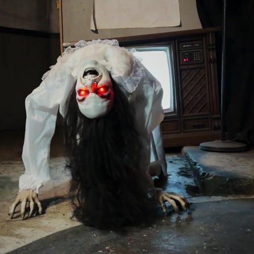 Haunted Hill Farm HHLADY-11FLSA - 12