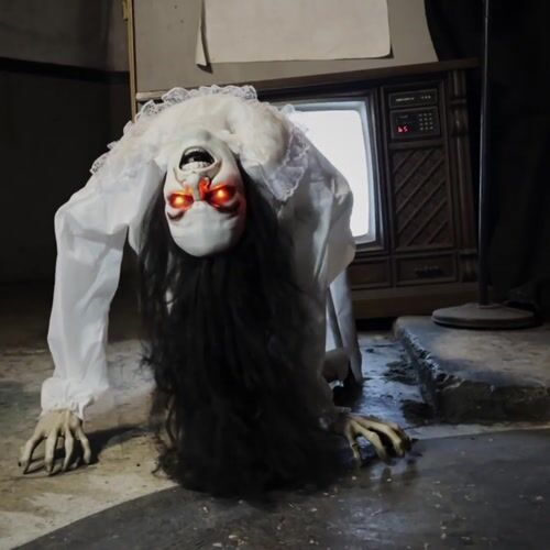 Haunted Hill Farm HHLADY-11FLSA - 13